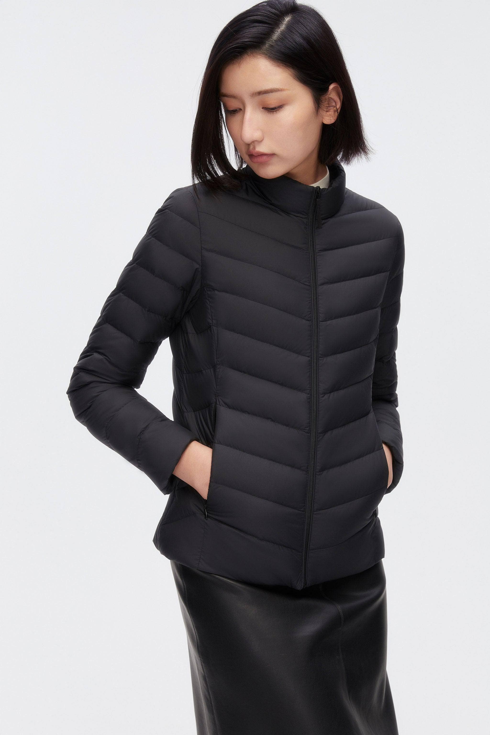 BOSIDENG 2023 Women's Packable Ultralight Down Jacket Jacket 4 / Black