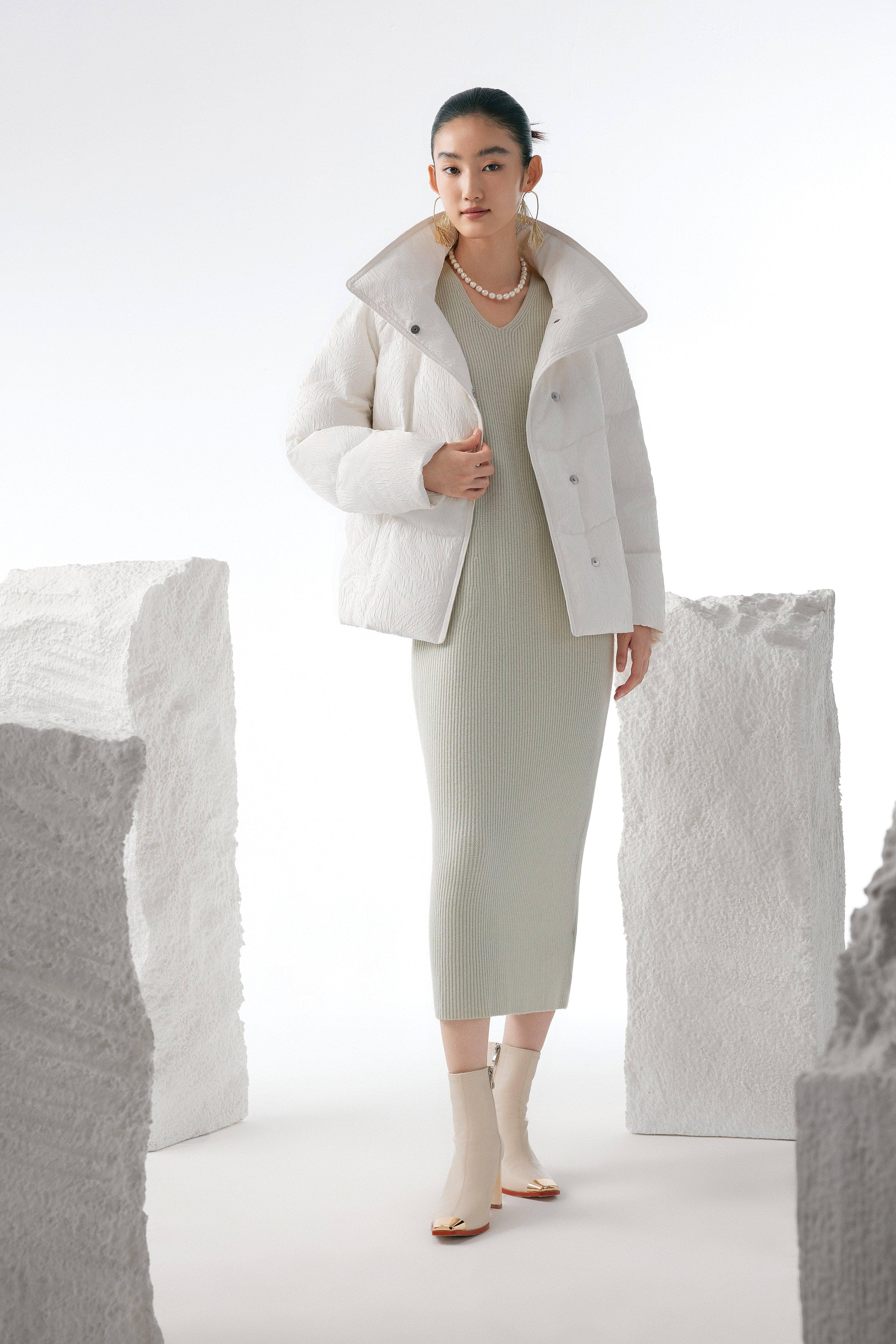 BOSIDENG 2023 Women's Eastern Aesthetic Goose Down Jacket 4 / White Jacquard