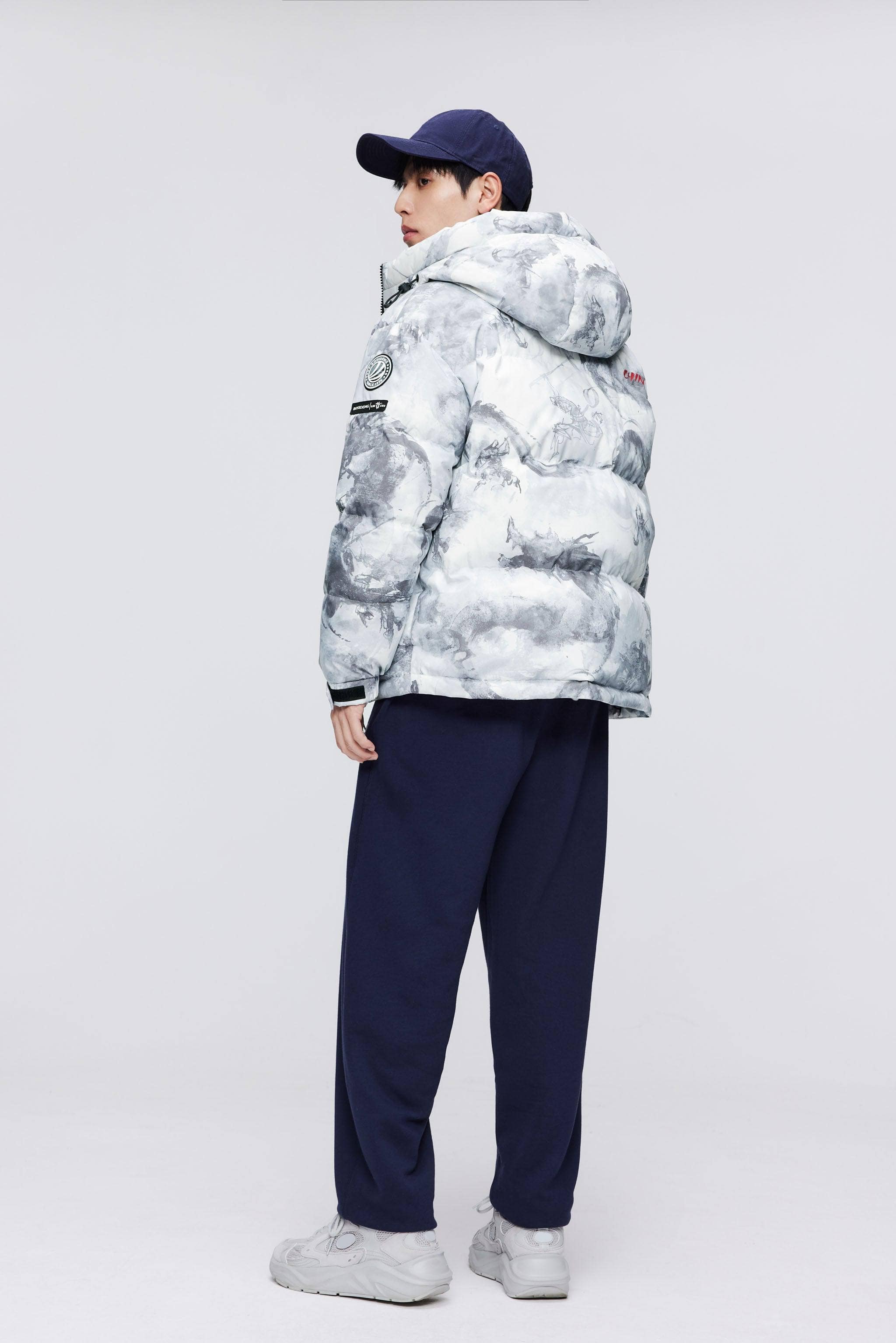 BOSIDENG 2023 Classic Down Jacket with Hood 3330 Jacket