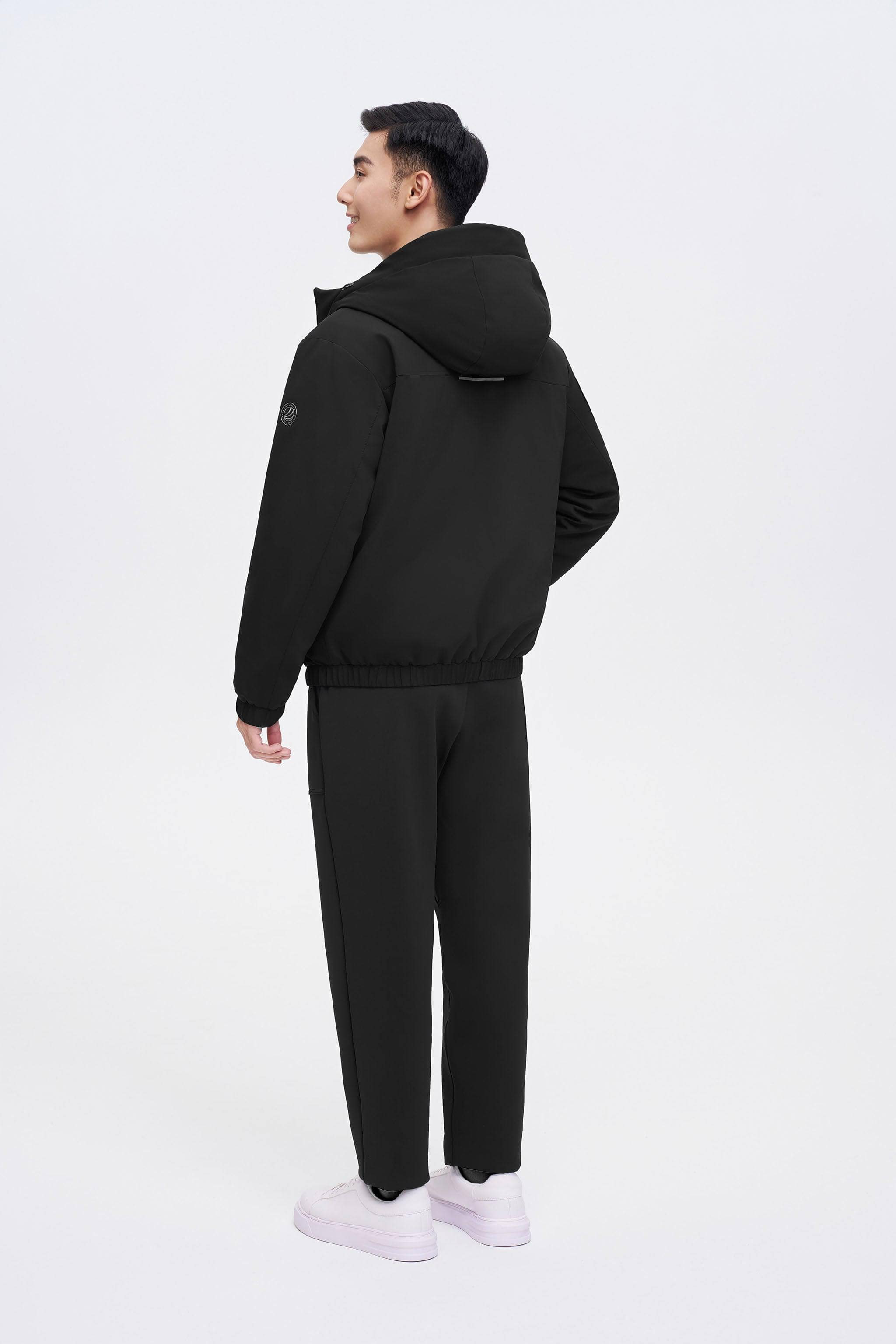 Men's Goose Down Anti-creases Jacket — The Men's Goose Down Jacket offers a sophisticated H-shape silhouette — view 2; windproof