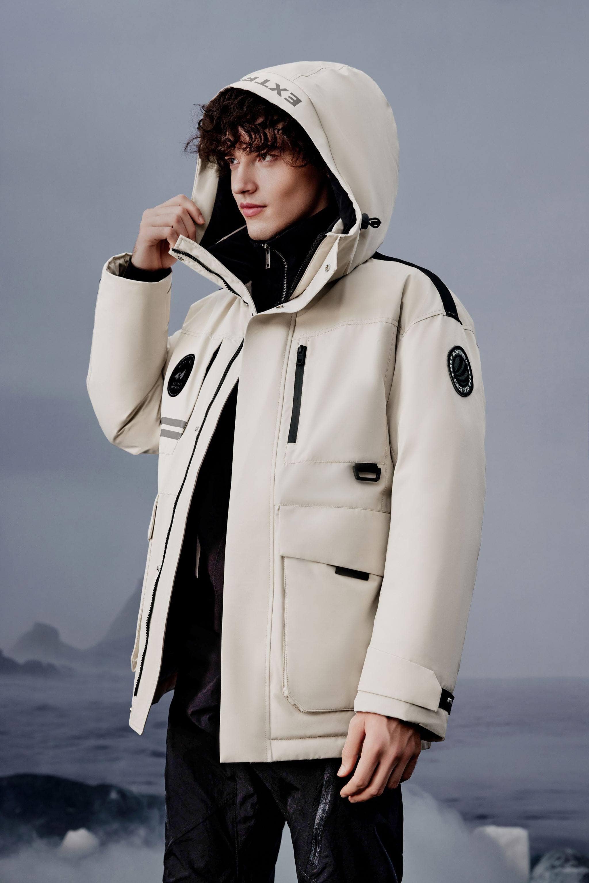 BOSIDENG 2023 Men's Light Extreme Goose Down Jacket 2327 Jacket