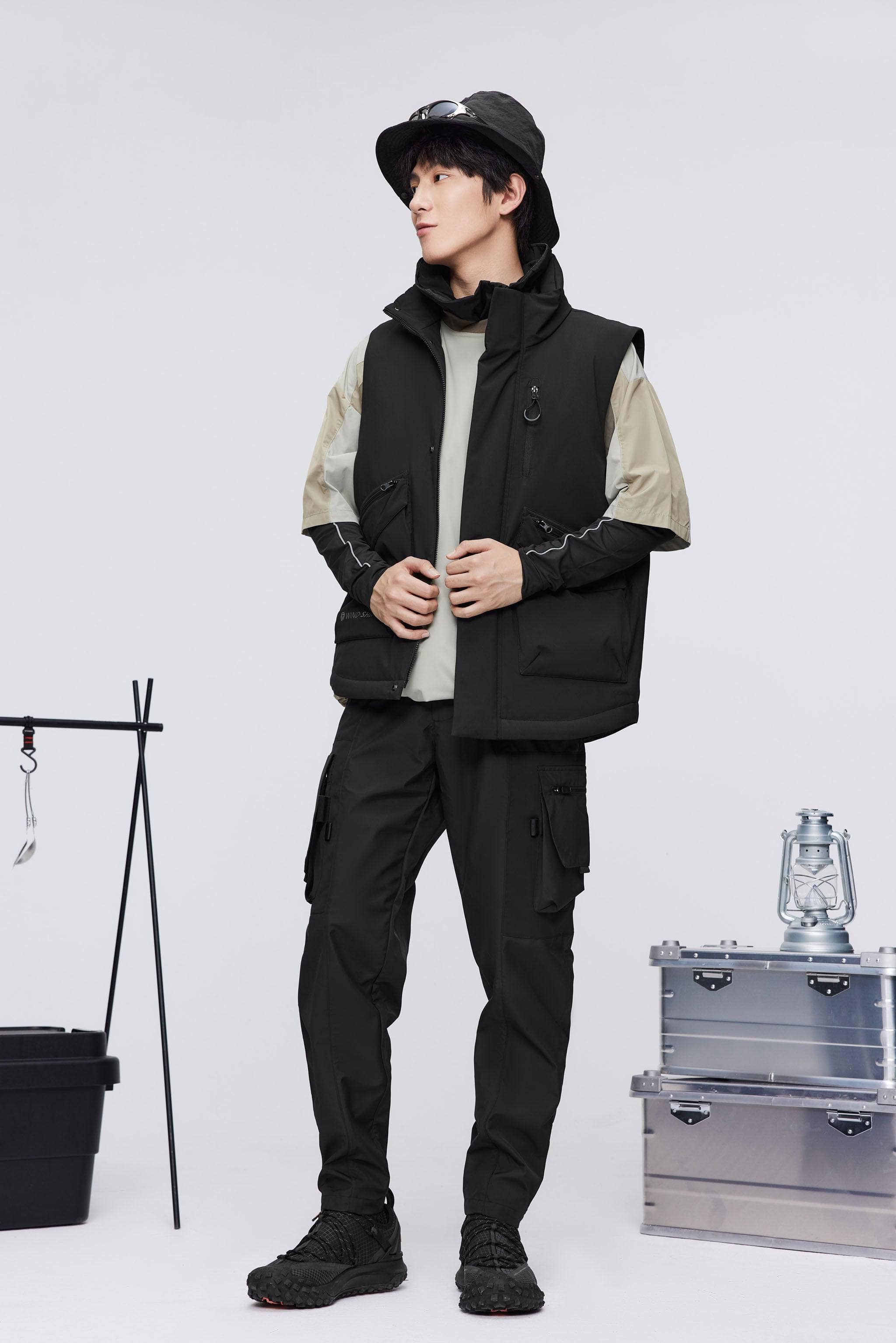 BOSIDENG 2023 Classic Standing Collar Down Gilet 5270 Gilet XXS / Black