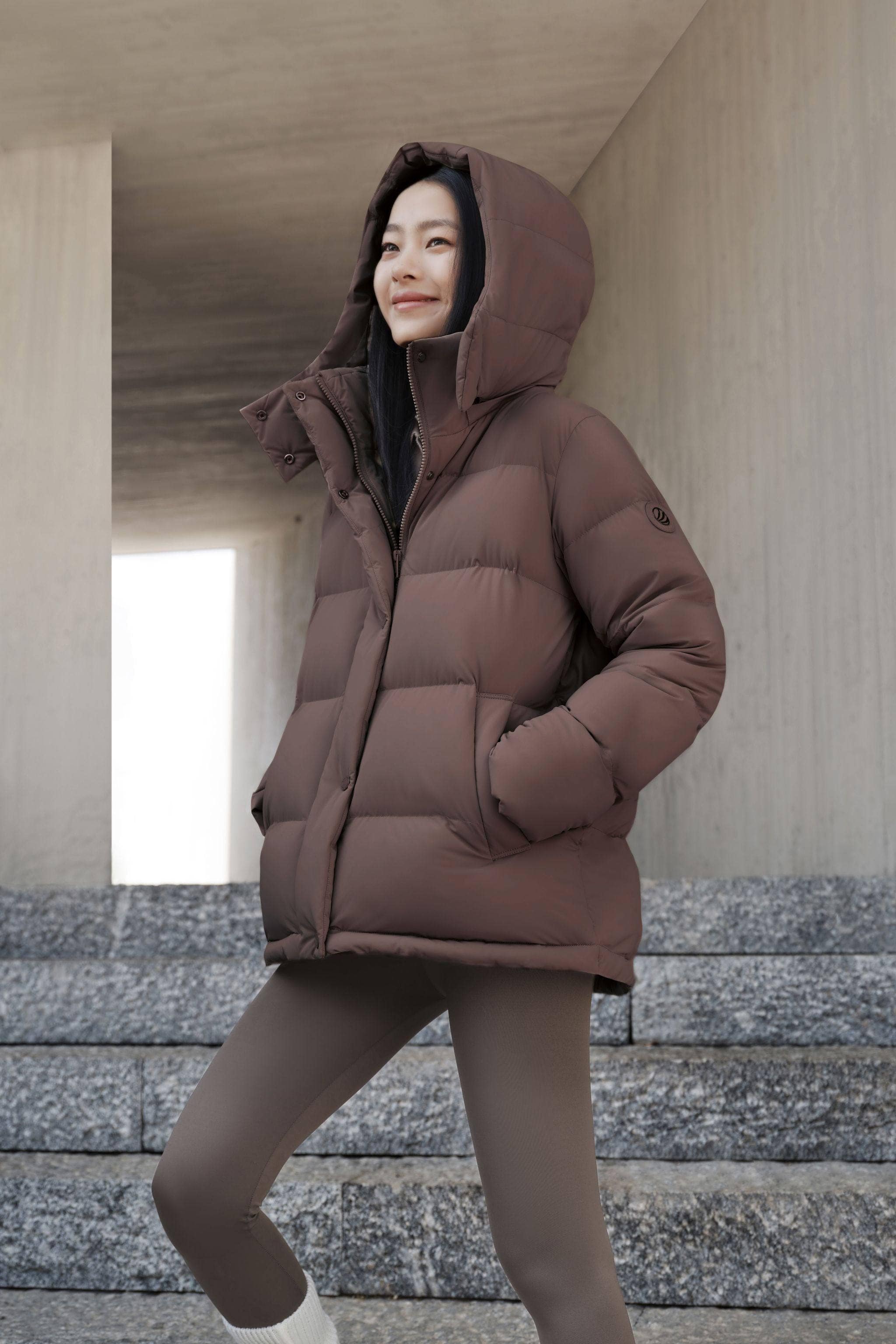 BOSIDENG 2024 Feel the Cloud women’s down jacket with detachable hood Jackets