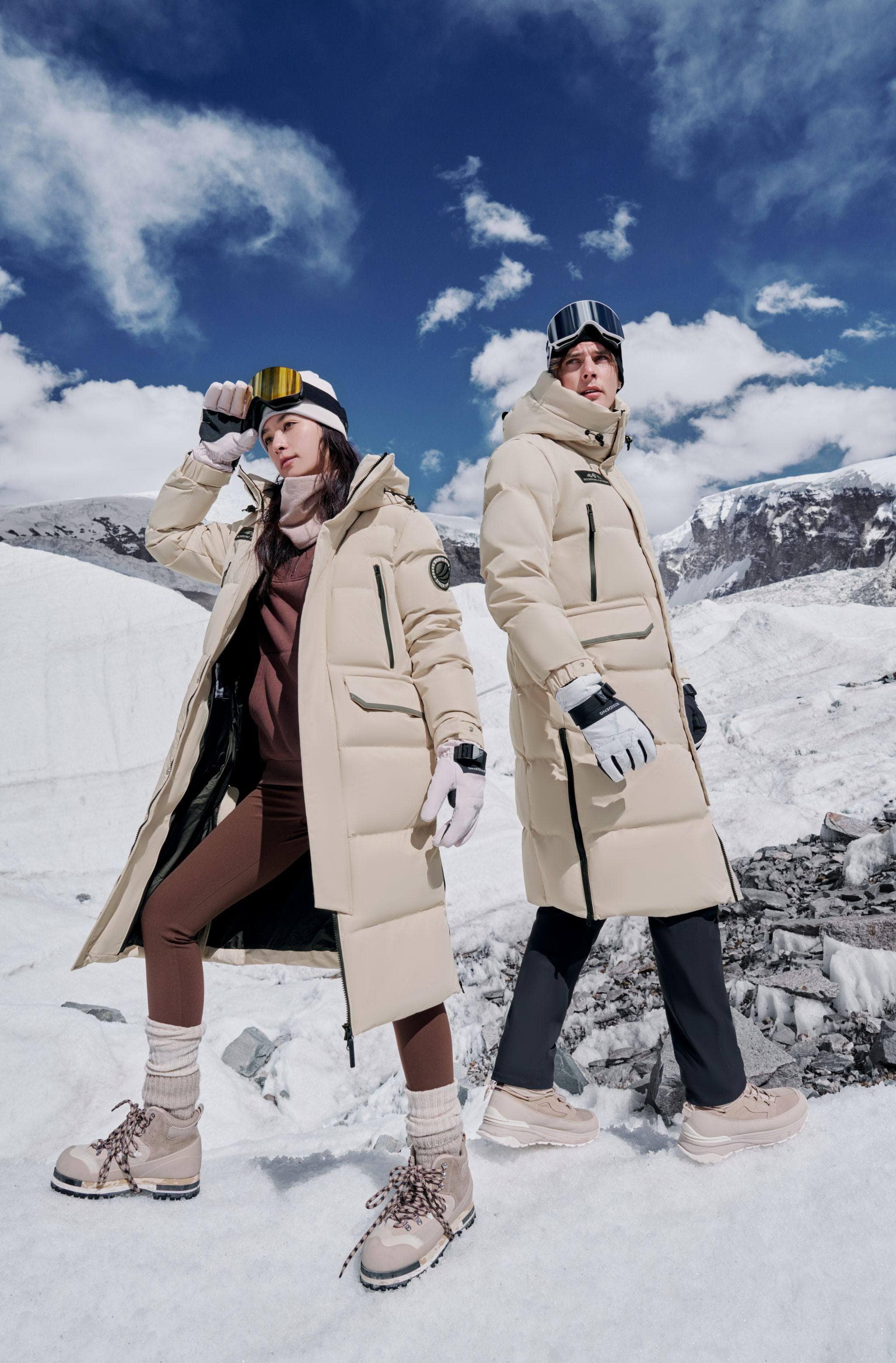 BOSIDENG 2024 Light Extreme Neutral Goose Down Parka 2320 Parka Oat / XXXS