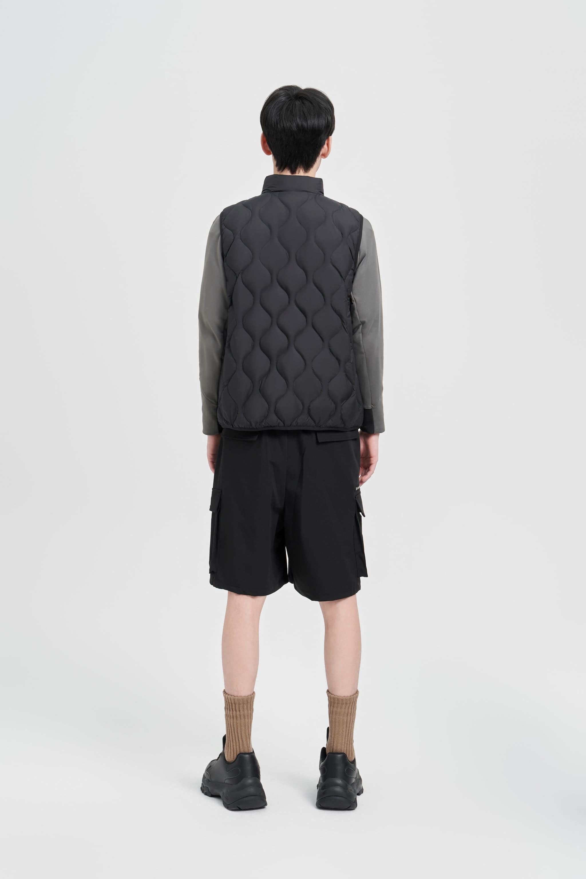Ultralight Down Packable Gilet 1010 — A versatile essential for all — view 9