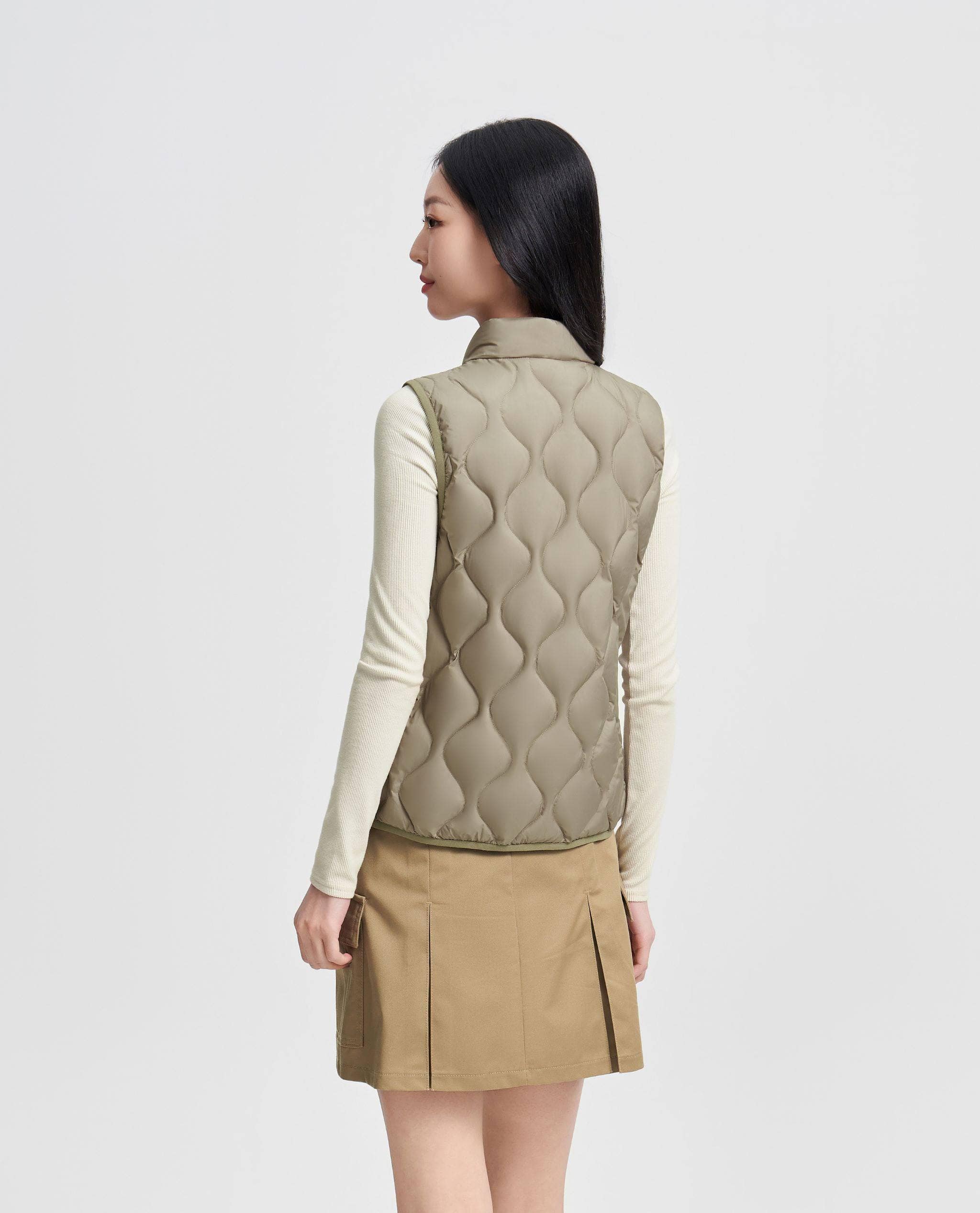 Ultralight Down Packable Gilet 1010 — A versatile essential for all — view 6