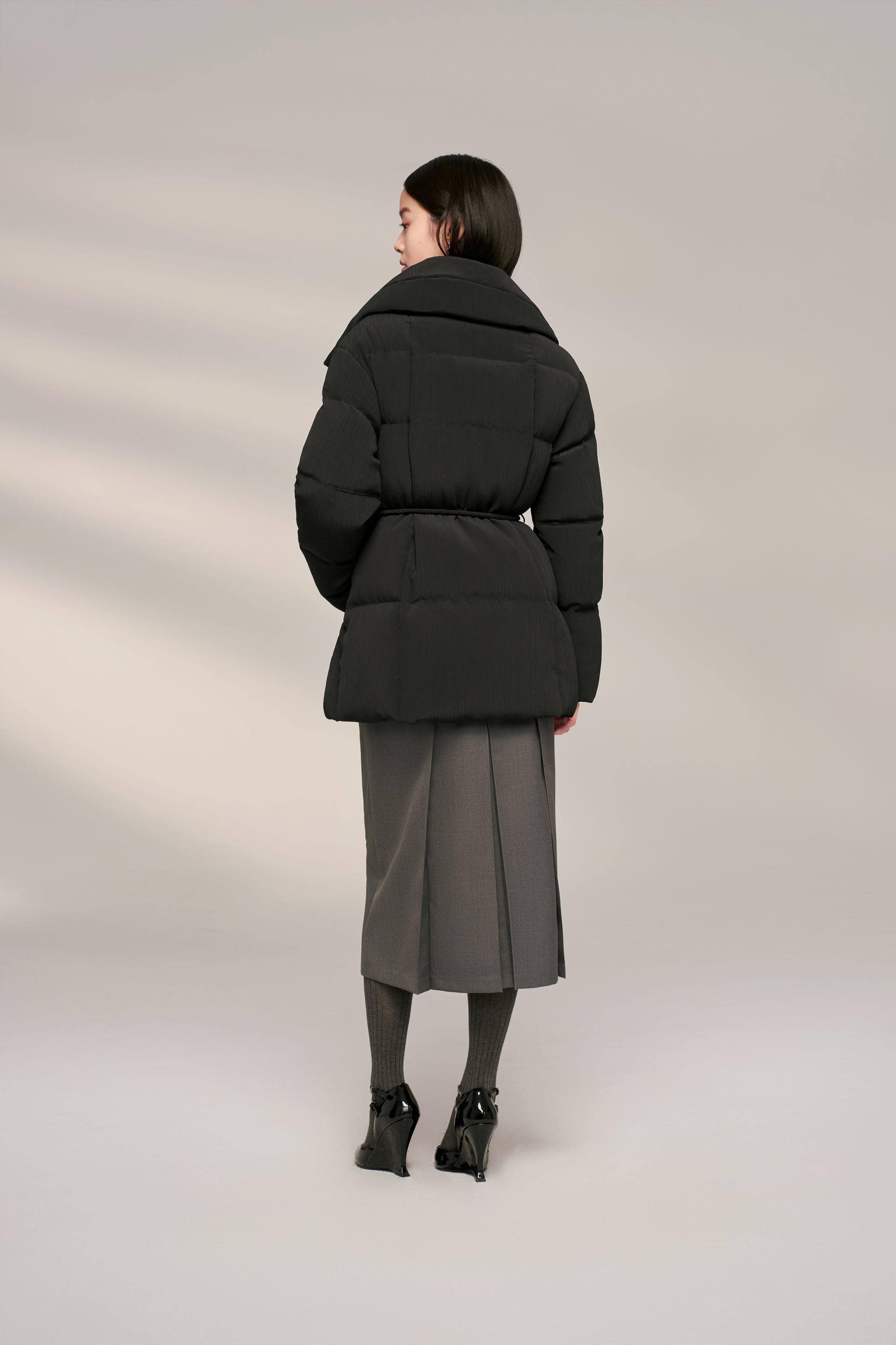 BOSIDENG 2024 Women’s Quiet Luxury Goose Down Trench Coat 4314 Jackets