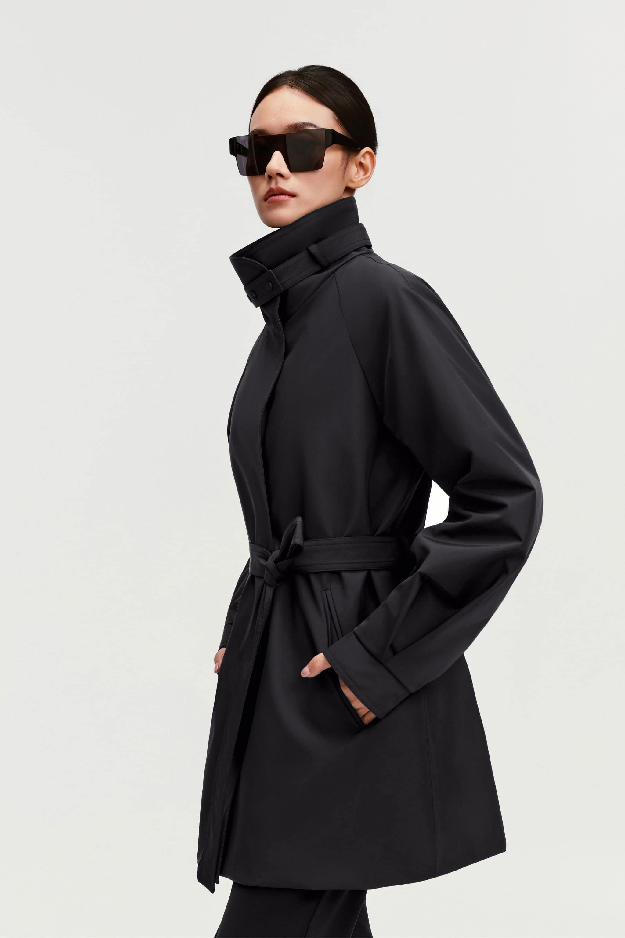 BOSIDENG 2025 Women's Short Belted Goose Down Trench 202 Jacket Black / 4