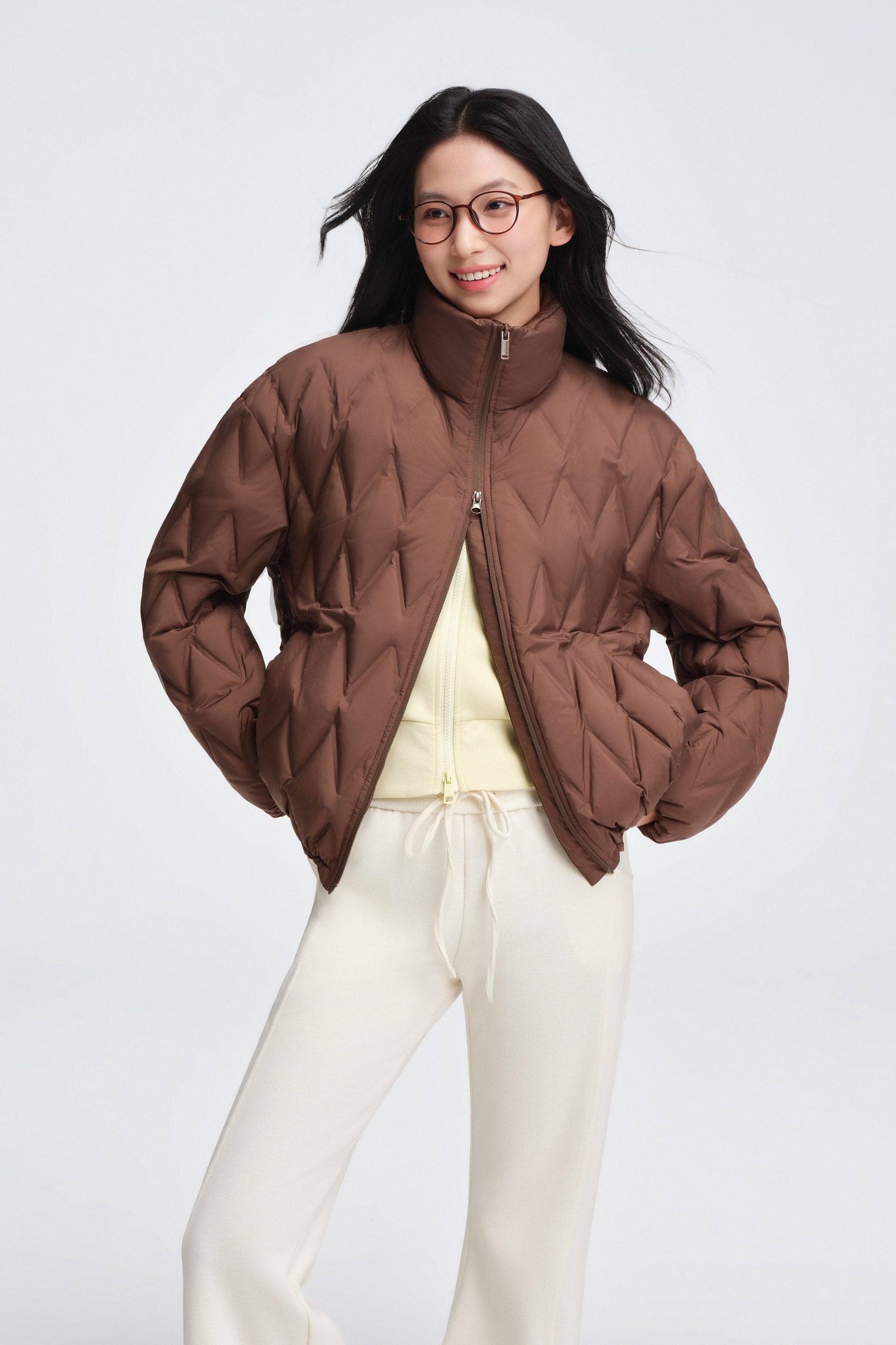 BOSIDENG 2025 Women's Standing Collar Bonded Quilting Down Jacket Jacket Gravel Brown / 4