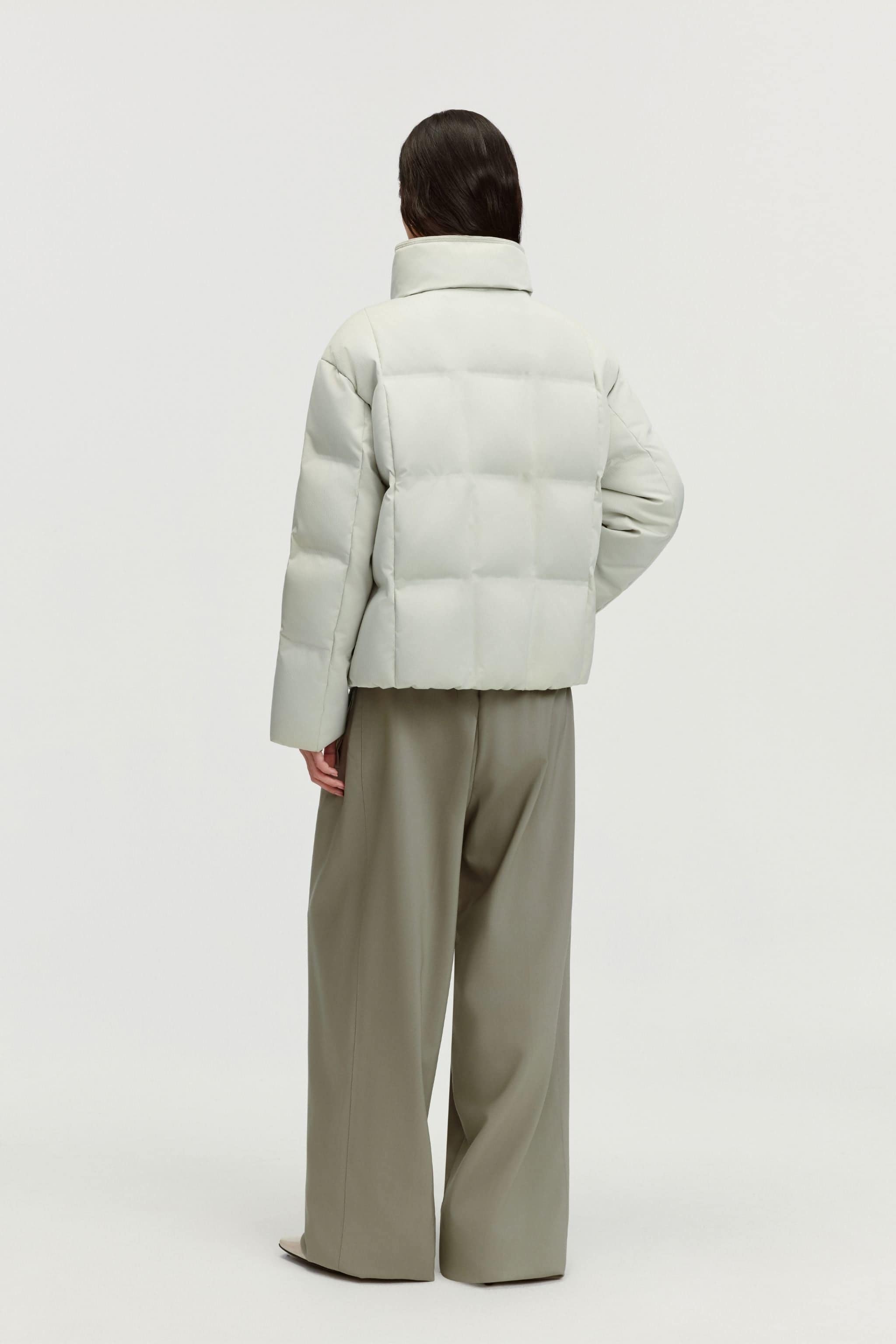 BOSIDENG 2025 Women's Business Classic Goose Down Jacket With Lapel 112 Jacket