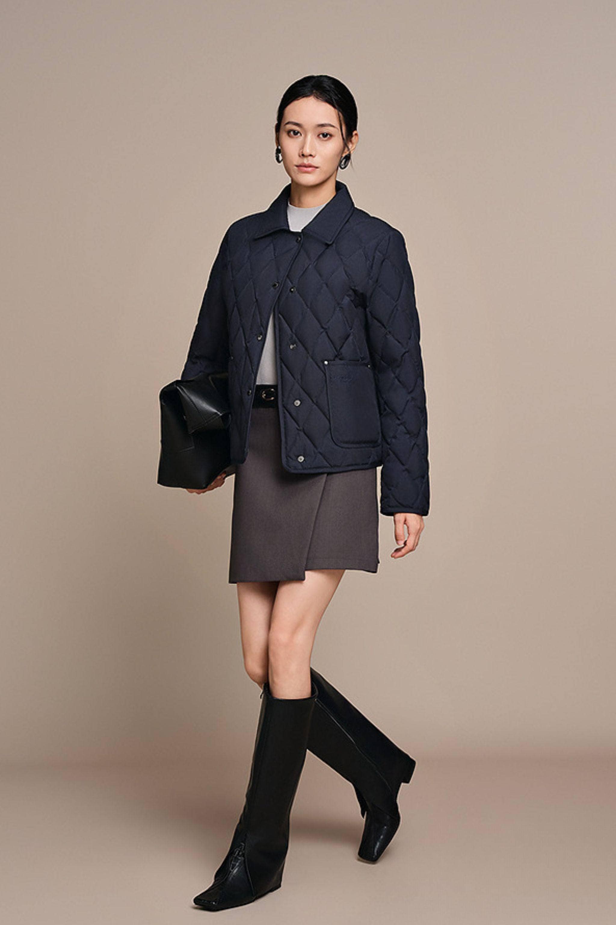 BOSIDENG 2025 Women's Short Goose Down Quilted Coat Coats & Jackets