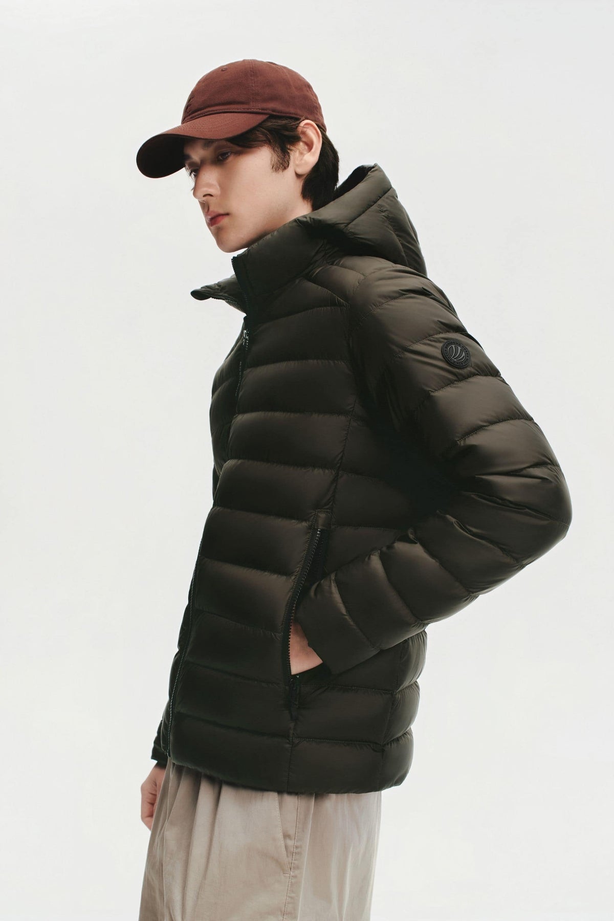 Mens Water-Repellent Goose Down Jacket W/ Hood 037M