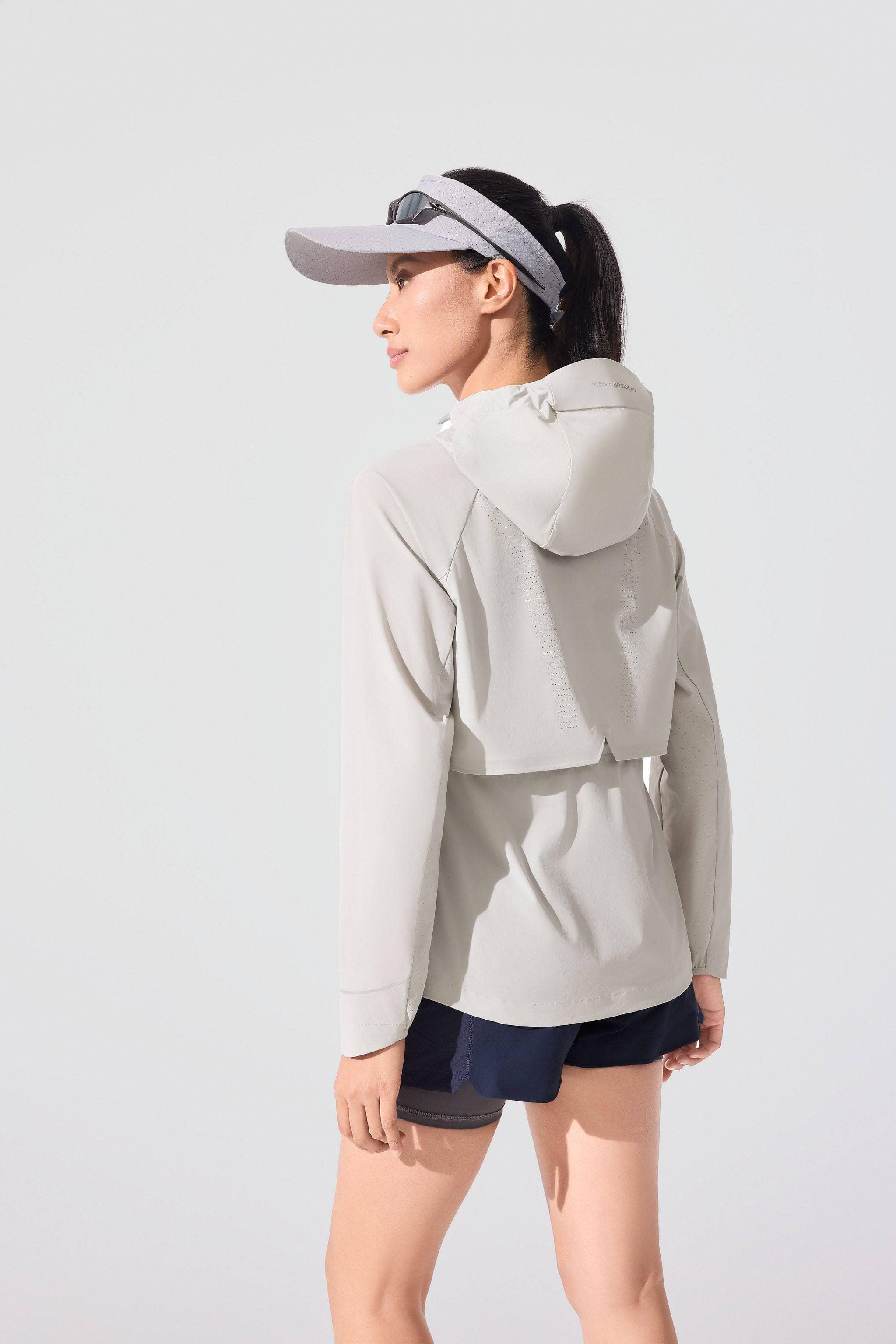 BOSIDENG SS25 Women‘s Urban Elite Summer Jacket 2192 Coats & Jackets