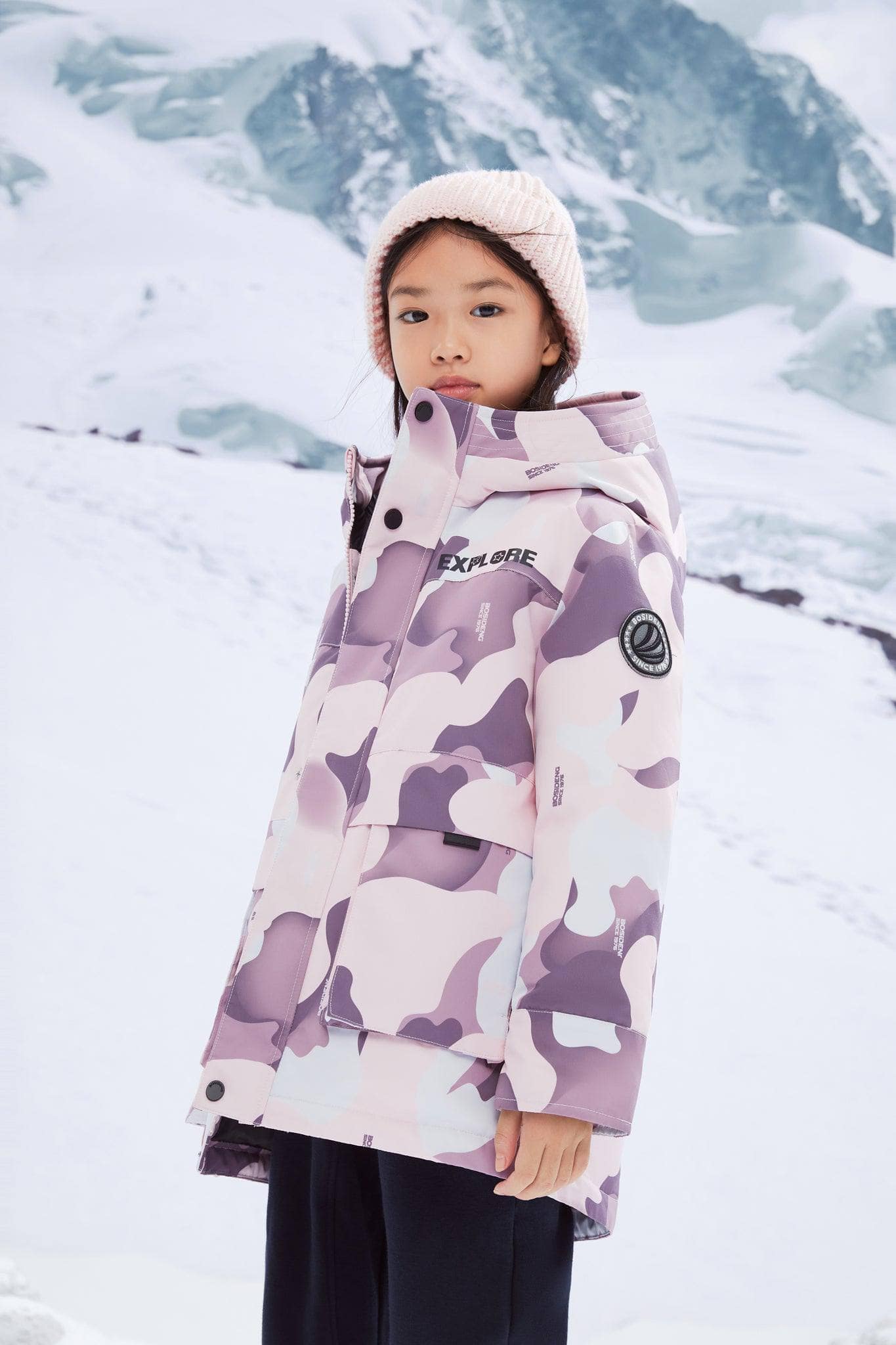 Kid's Hoodie Jacket — jacket features triple easy-care protection, 680+ duck down with 90% filling; water-resistant