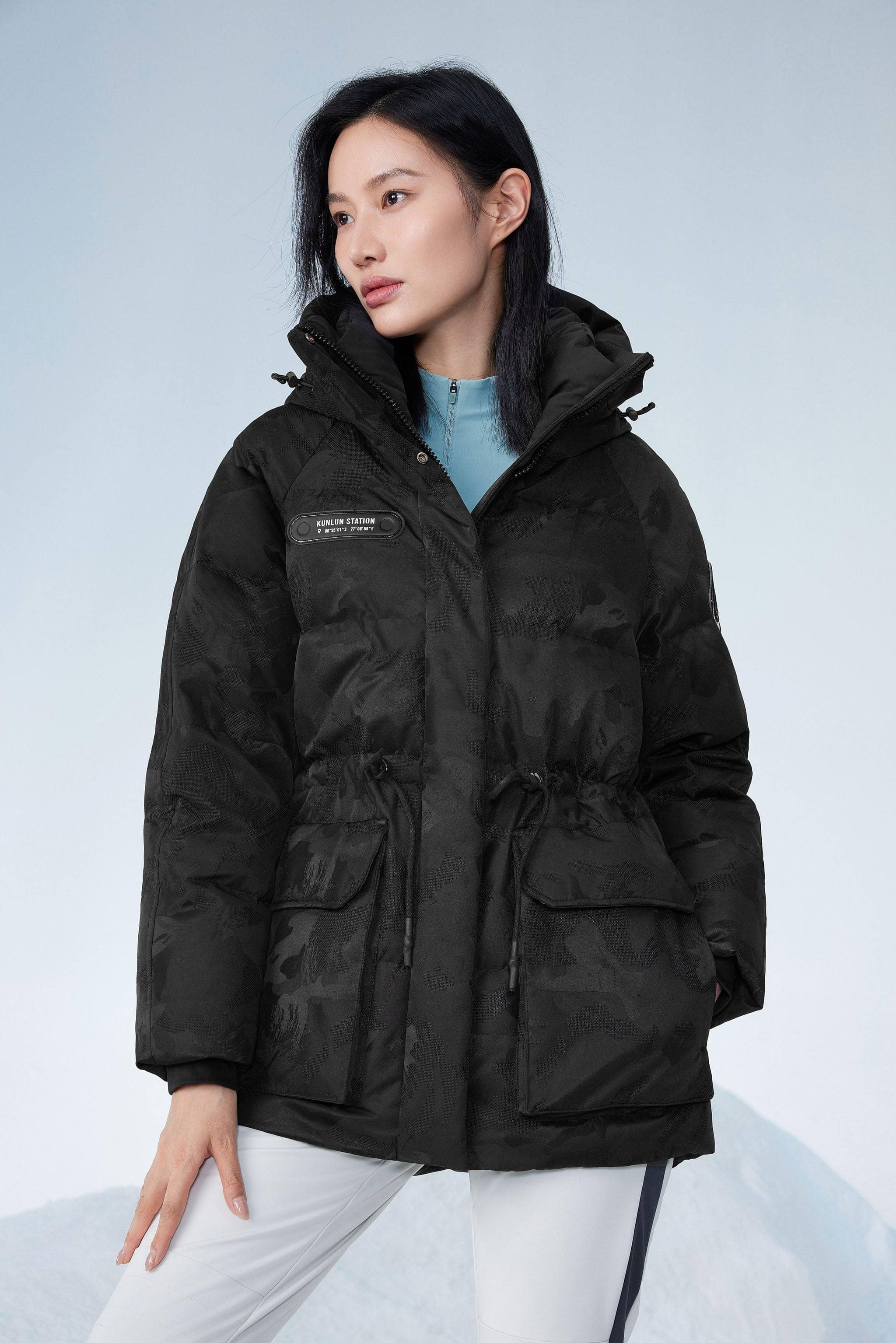 BOSIDENG 2023 Women's Classic Extreme Goose Down Jacket 2302 Jacket 4 / Black Camo