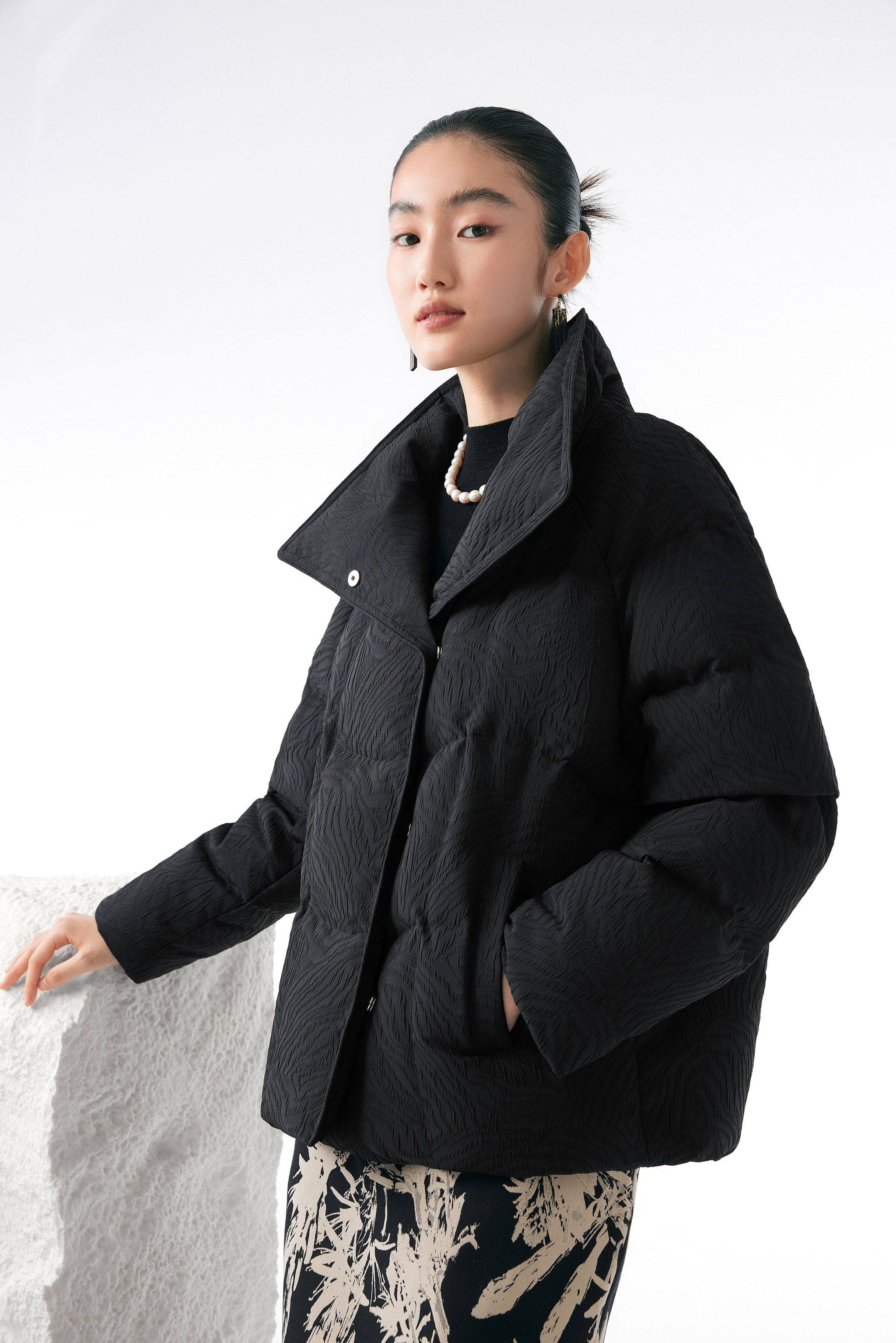 BOSIDENG 2023 Women's Eastern Aesthetic Goose Down Jacket