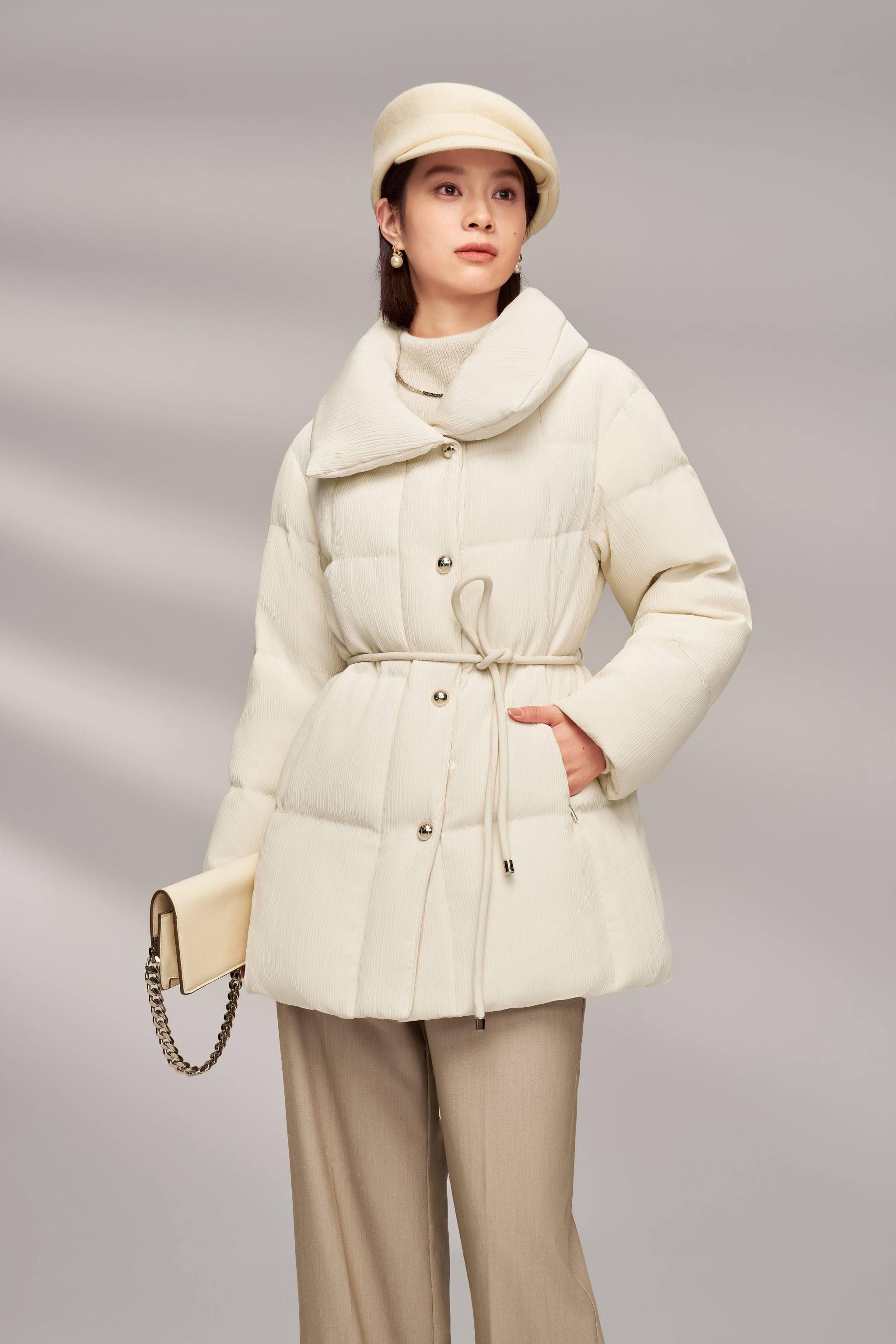 BOSIDENG 2024 Women’s Quiet Luxury Goose Down Trench Coat 4314 Jackets Crepe cream / 4