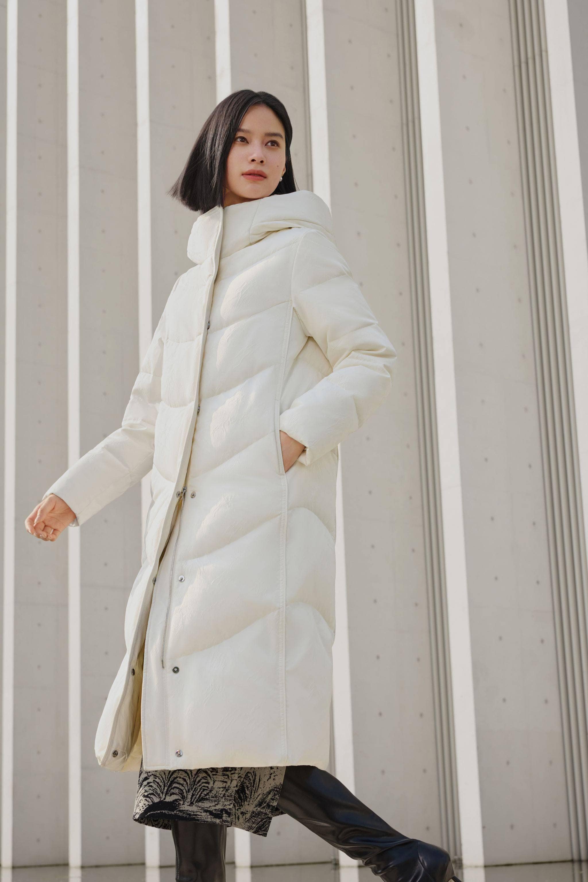 BOSIDENG 2024 Eastern Aesthetic Women’s Goose Down Coat Jackets Light grey / 4