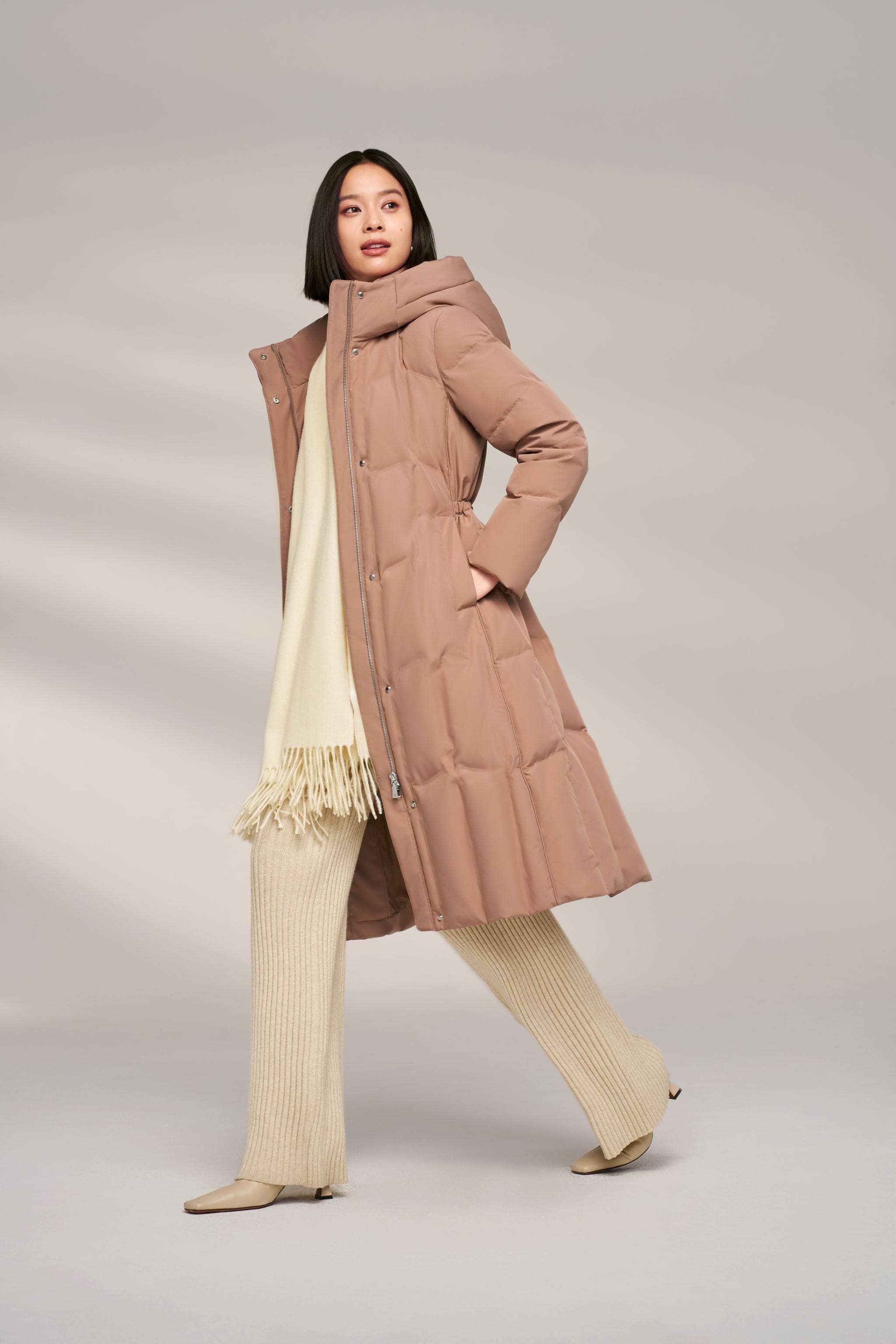 BOSIDENG 2024 Women’s Long Goose Down Coat With Elasticated Waist Coats