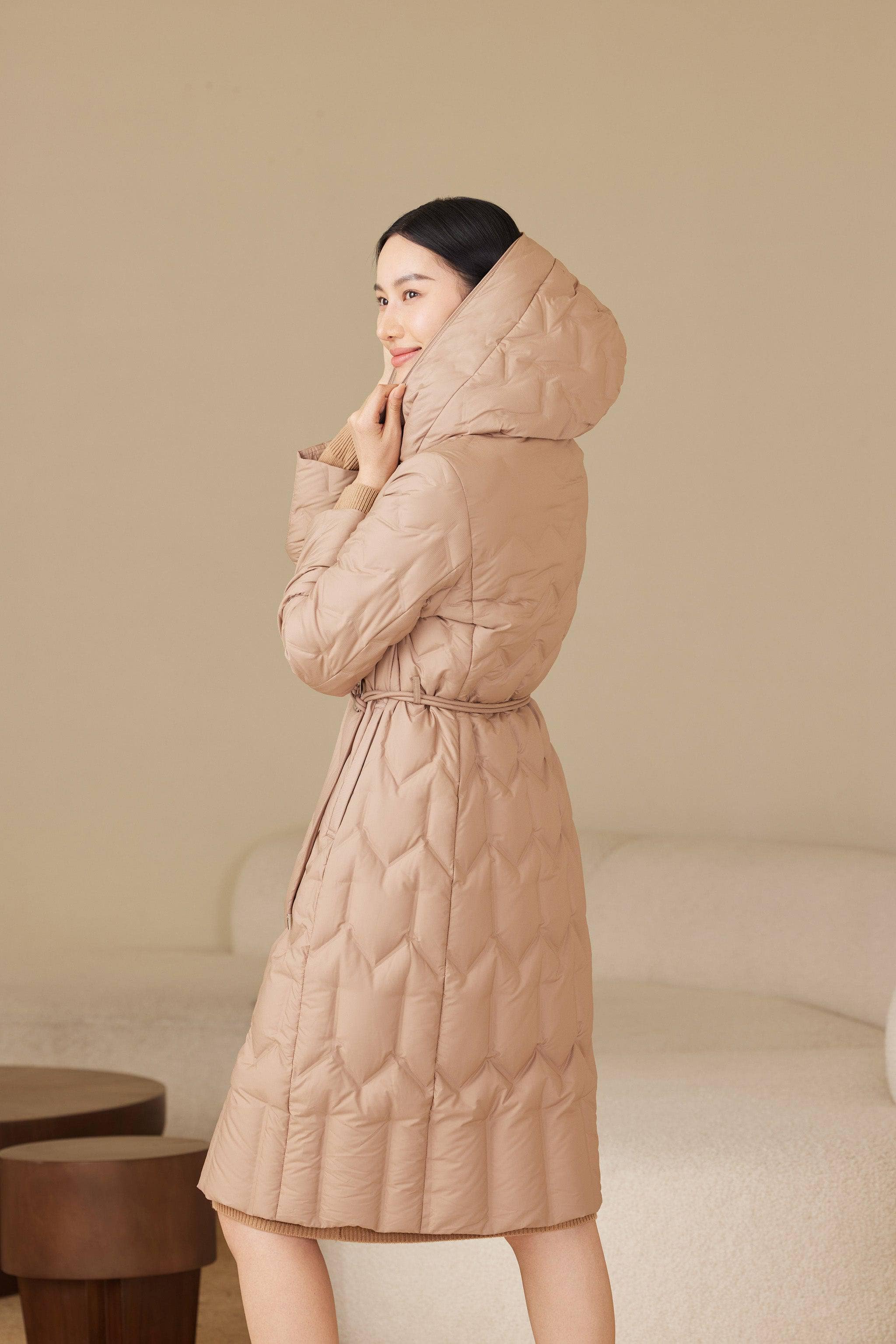 BOSIDENG 2024 Women's Long Hooded Goose Down Jacket With Belt 4172