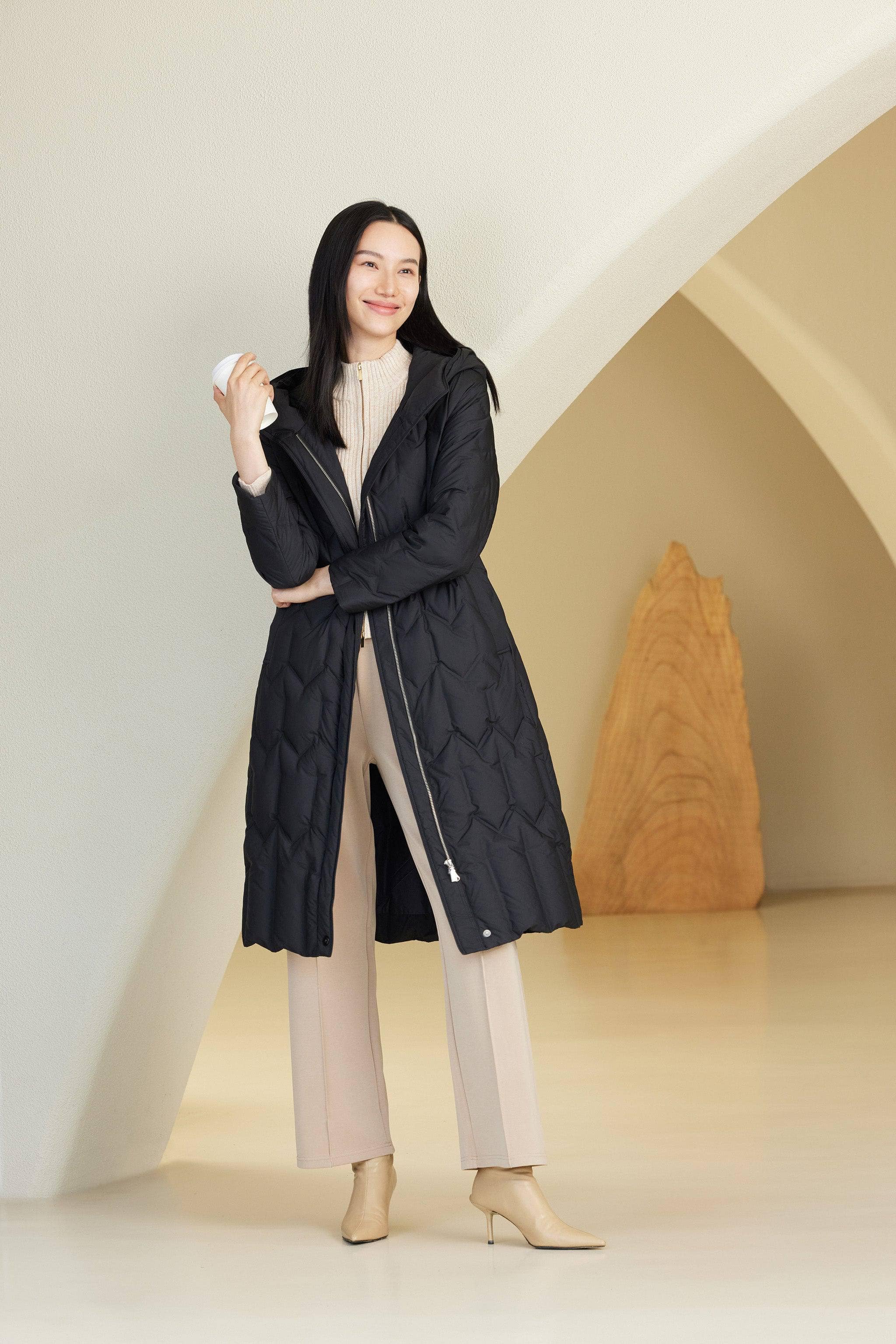BOSIDENG 2024 Women's Long Hooded Goose Down Jacket With Belt 4172
