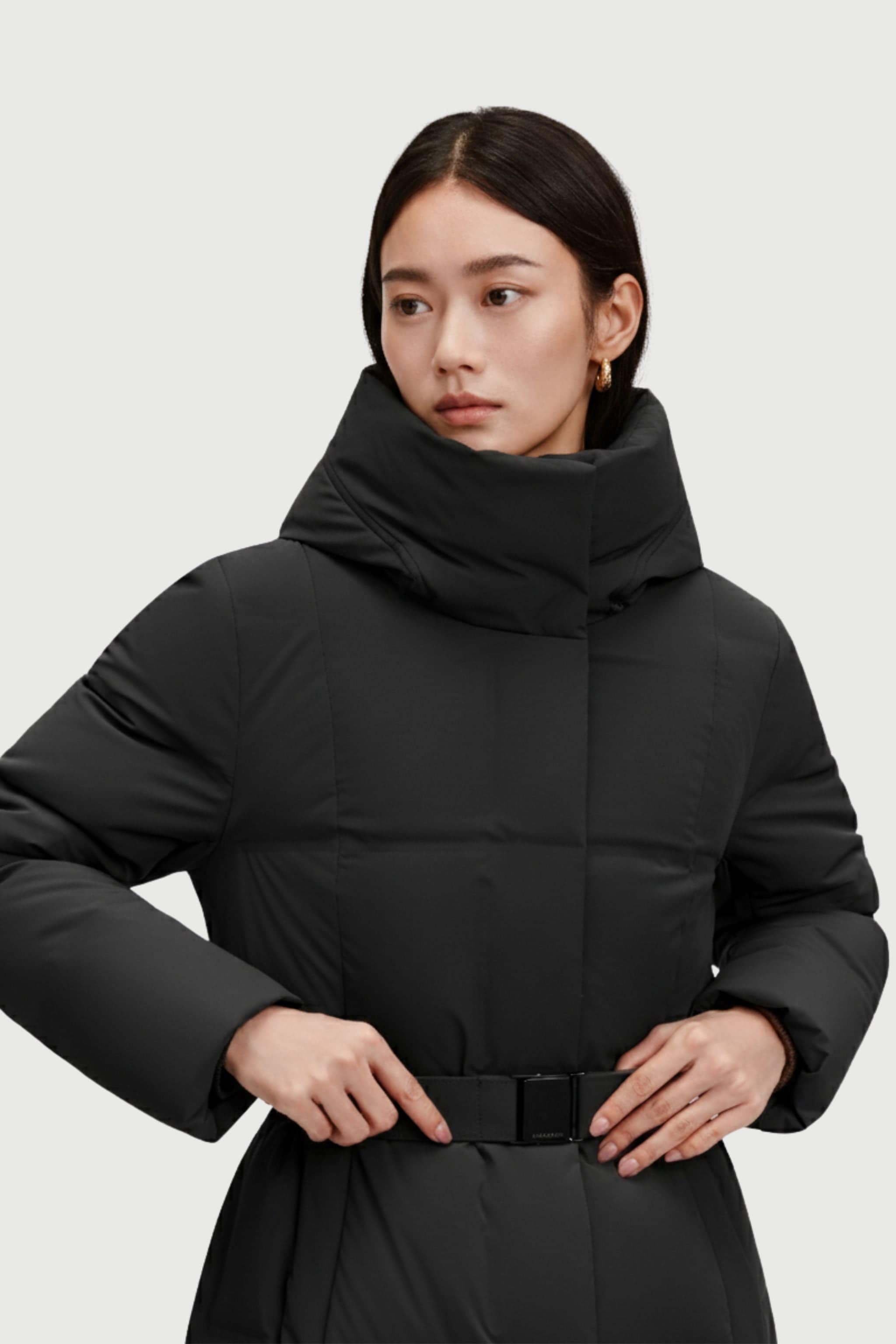 BOSIDENG 2025 Women's Business Classic Hooded Goose Down Jacket With Belt 156 Jacket