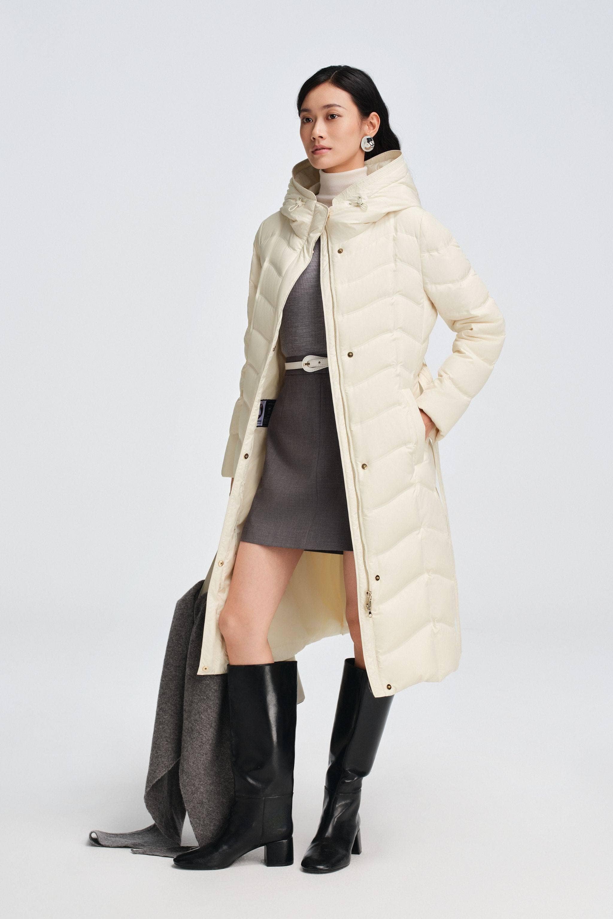 BOSIDENG 2025 Women's Full Length Goose Down Business Jacket With Belt Jacket