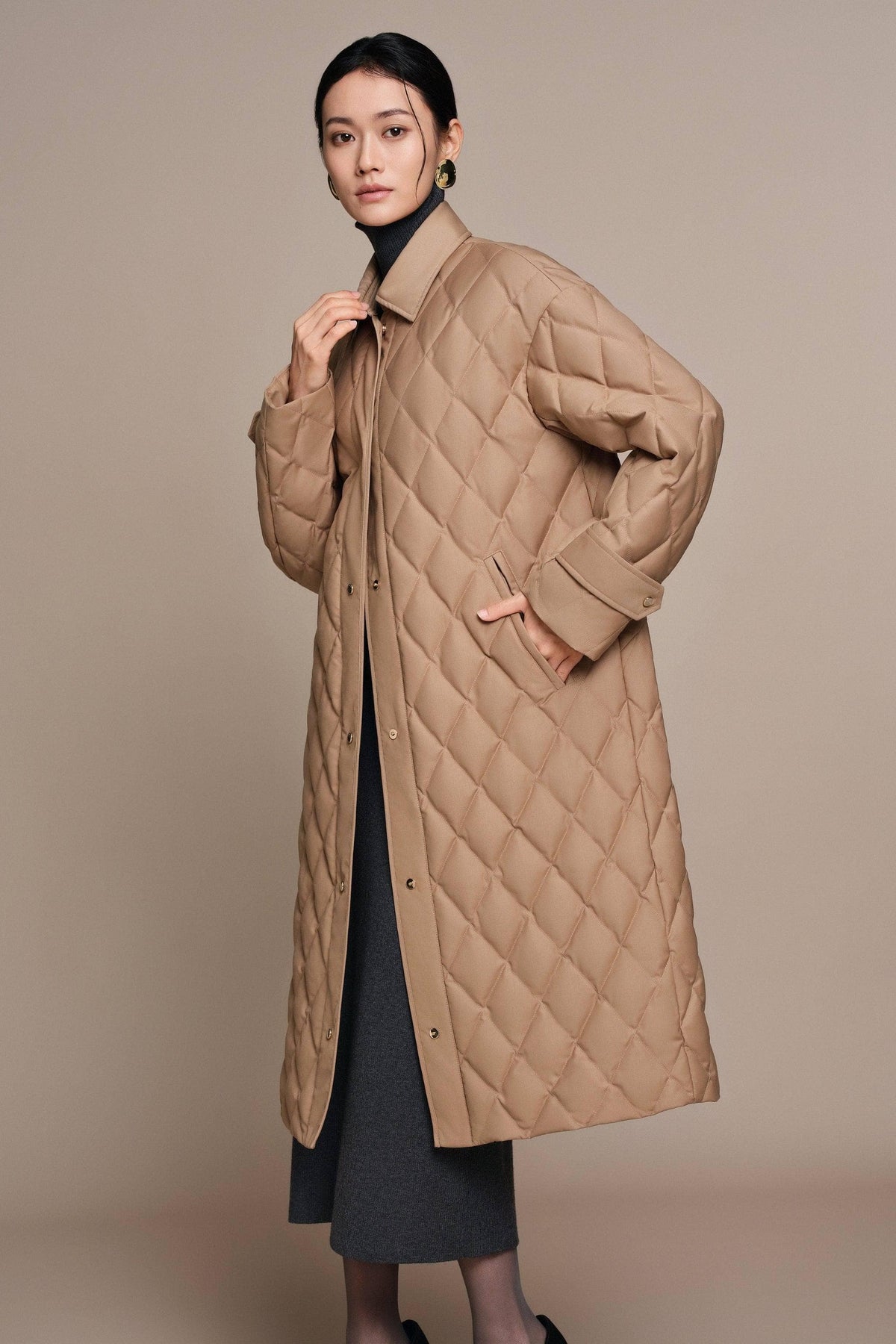 Women's Full Length Goose Down Quilted Jacket