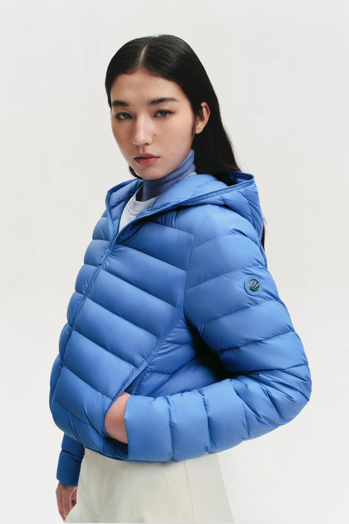 Womens Oversized Goose Down Jacket W/ Hood 054M