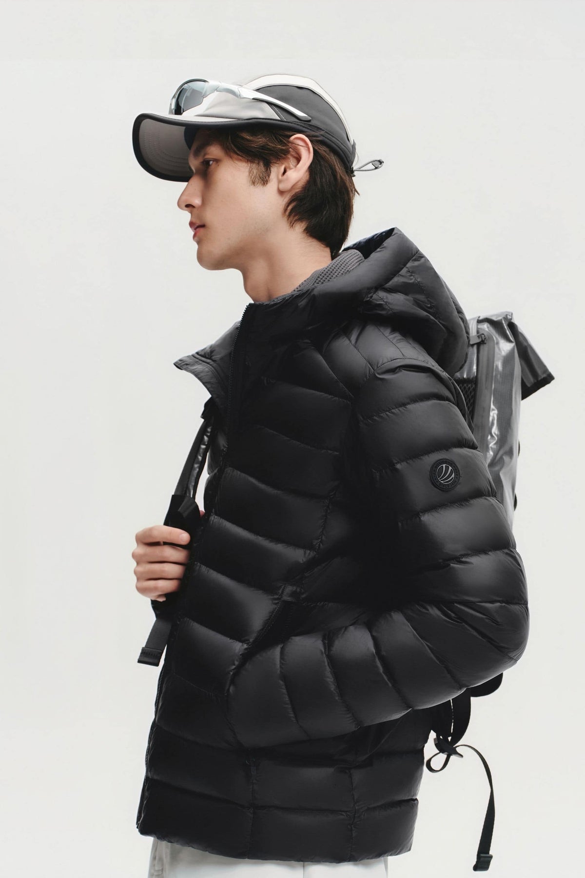 Mens Water-Repellent Goose Down Jacket W/ Hood 037M