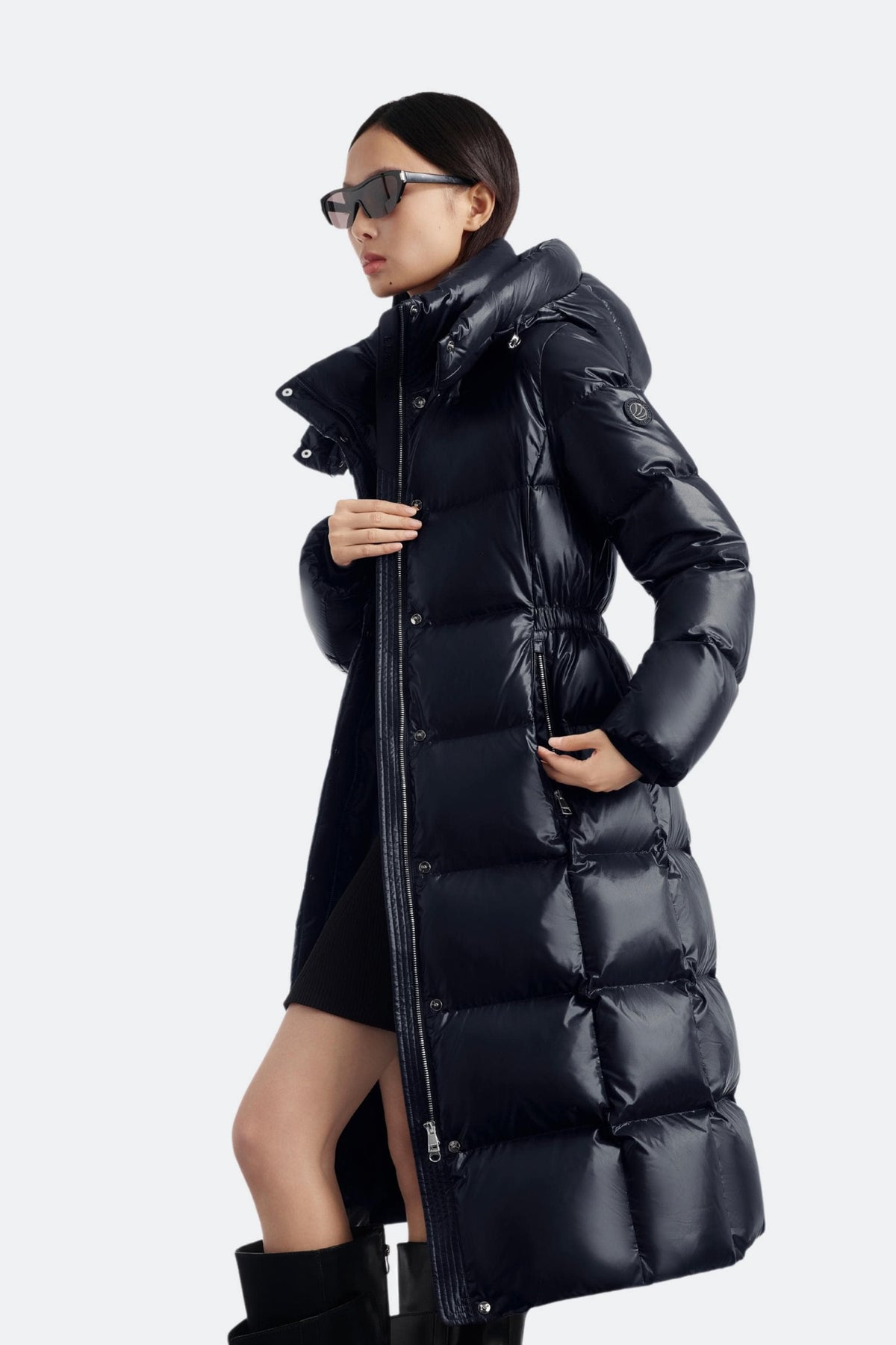 Puff Women's Full-Length Goose Down Jacket with Detachable Hood 128