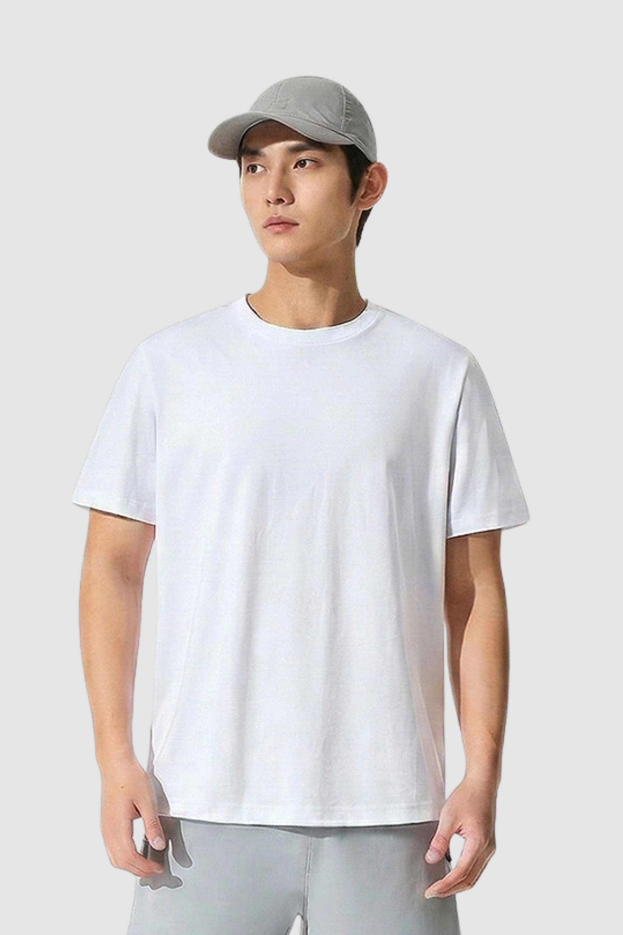 Men's Short Sleeved T-shirt 811 — men's tee combines cooling breathability with a structured A-line silhouette — view 7